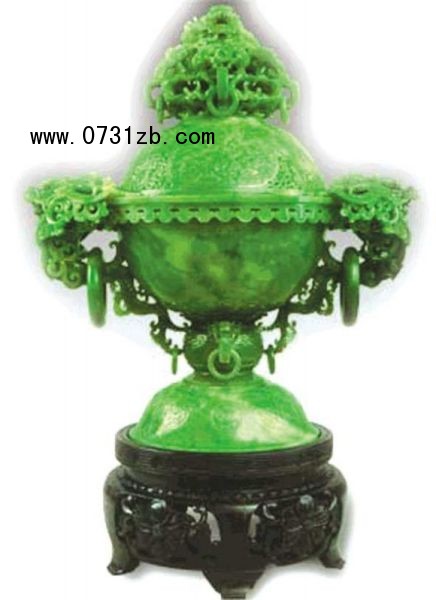 翡翠國(guó)寶“含香聚瑞”。