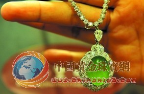 一塊翡翠售價(jià)高達(dá)1.2億元 玉器投資直逼黃金