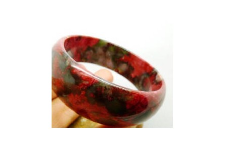 什么是桃花玉_桃花玉產地_桃花玉分類_寶石圖鑒