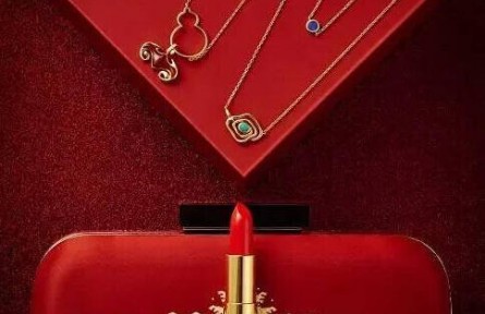 故宮文化珠寶聯(lián)手時尚芭莎打造一套首飾 不丑竟然還很好看