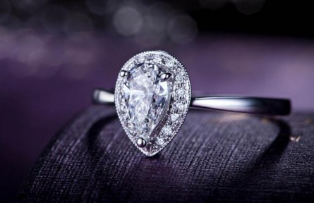 水滴形鉆戒