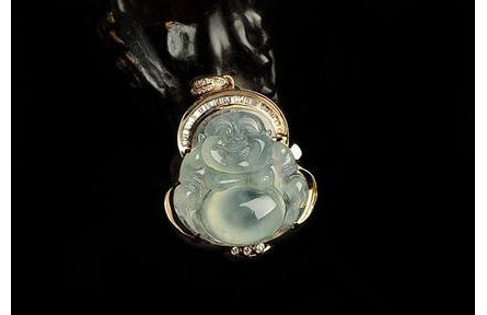 如何根據品相挑選玉佛 如何挑選購買翡翠玉佛