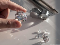 鉆石一克拉多少錢人民幣？一克拉鉆石多少錢2022