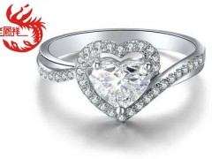 老鳳祥鉆戒怎么樣 老鳳祥鉆戒款式圖片及價格