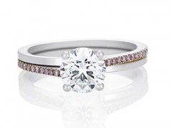 戴比爾斯各種訂婚鉆戒鑒賞