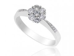 時尚鉆戒哪里買?我愛鉆石網(wǎng)當(dāng)首選