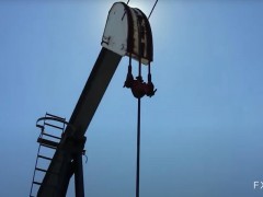 原油周評(píng):油價(jià)收復(fù)失地,受美元大跌支撐,亞洲需求向好夯實(shí)根基