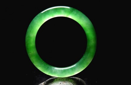 祥禎福率先接入國(guó)家級(jí)存證平臺(tái),珠寶玉石行業(yè)迎來(lái)“可追溯”信任新基建